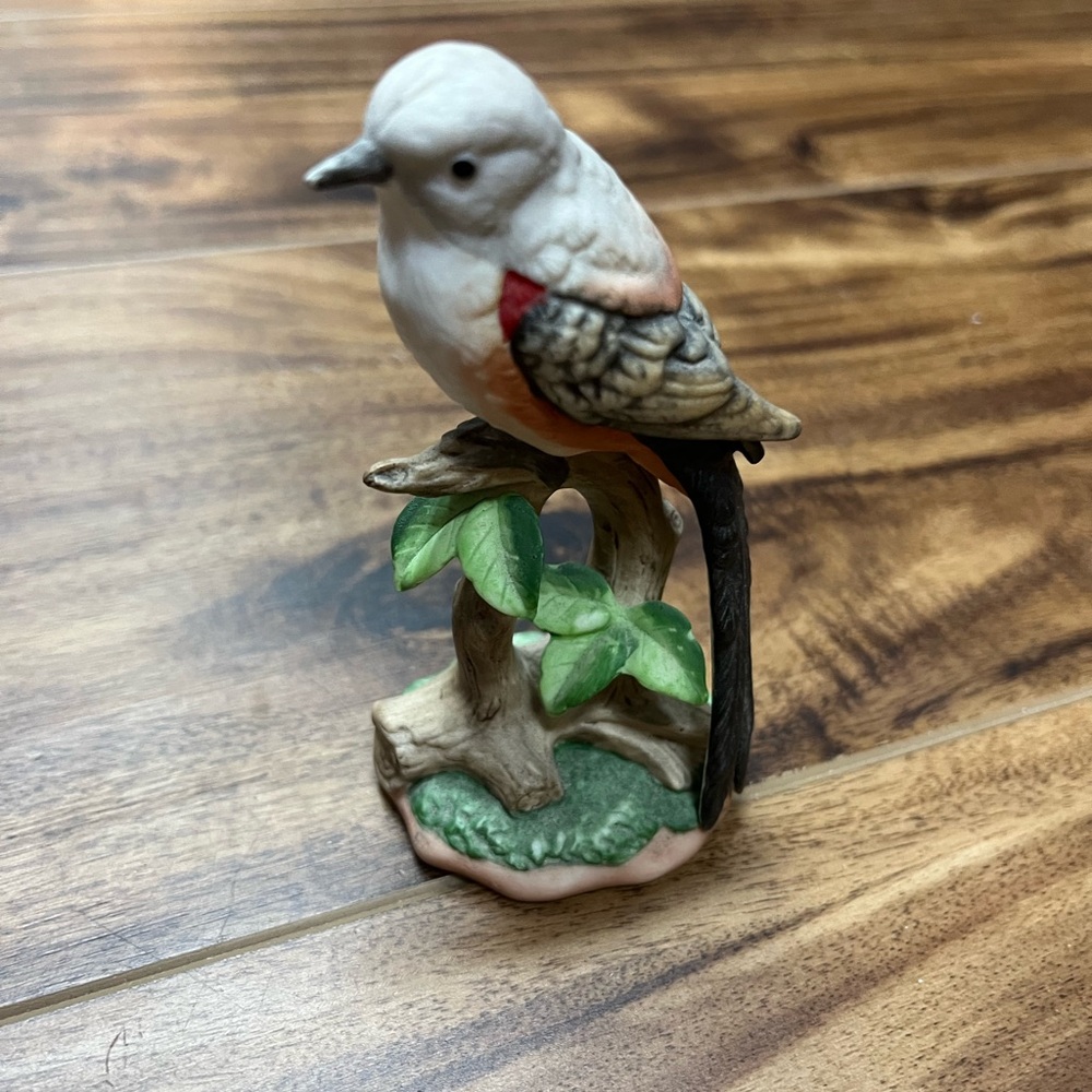 - Bird Figurine Vintage Josef Originals George Good Porcelain Bisque Taiwa…
